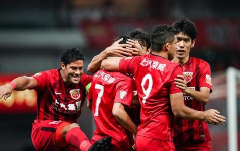 恒大2-0上港(恒大主场力克上港,稳固中超领先地位)